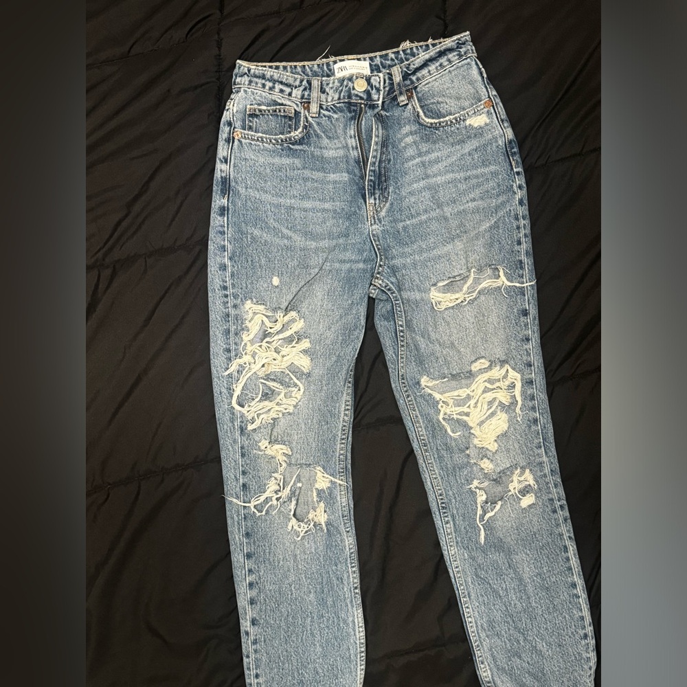 Zara Mom ripped jeans - Picture 1 of 2